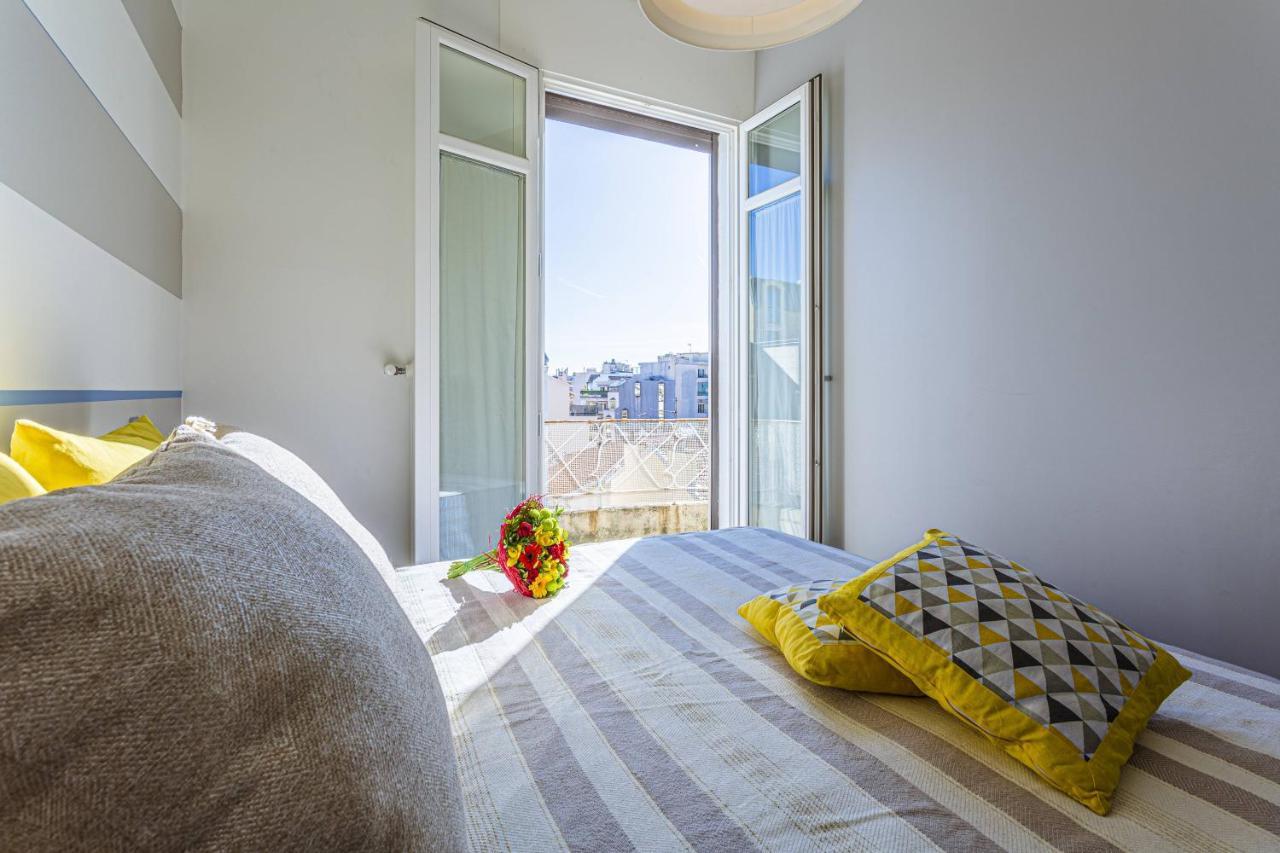Fleurs 22 - City Center - Modern W Terrace Nisa Exterior foto